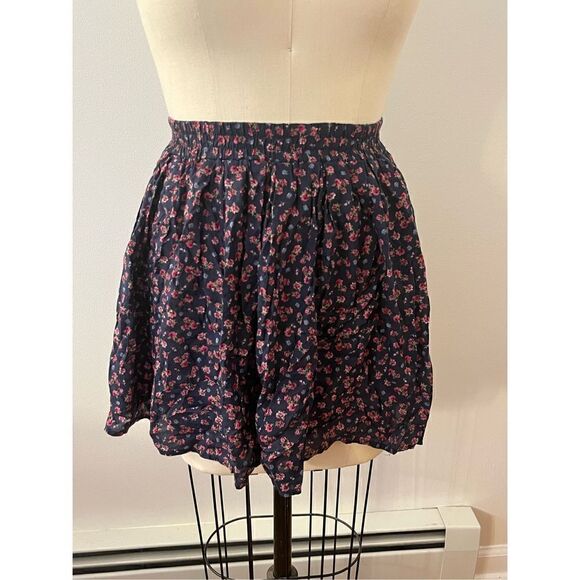 ‎Benetton flower mini skirt women’s XS - Picture 1 of 5